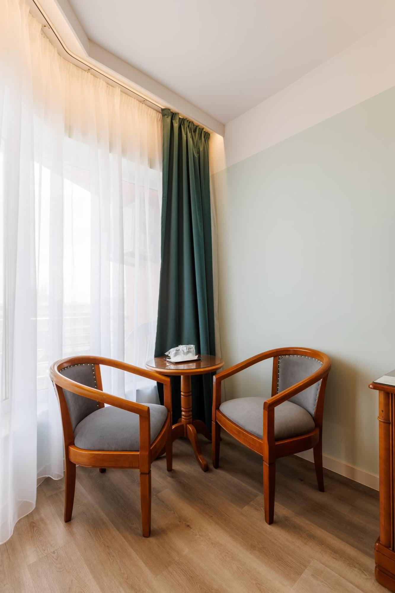 Hotel Amiral Mamaia Εξωτερικό φωτογραφία